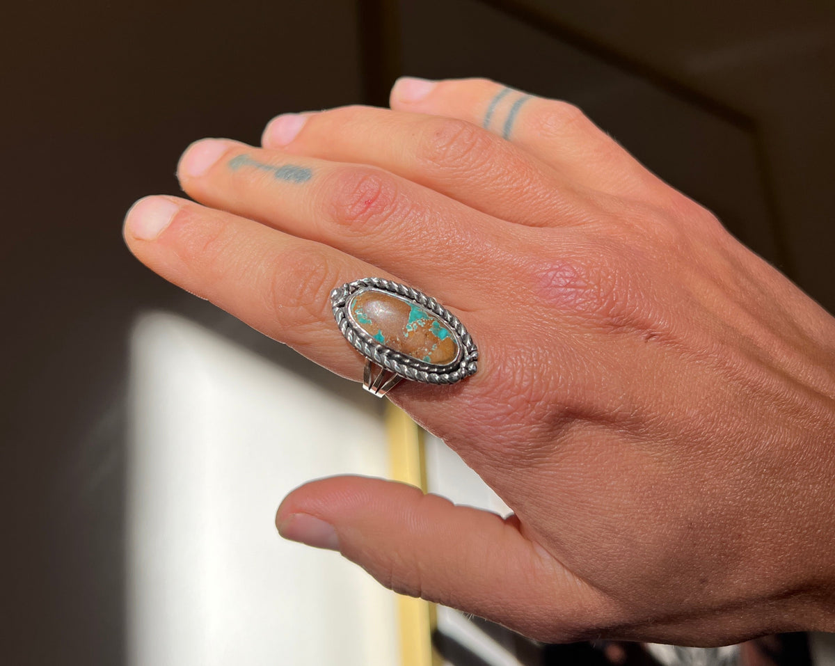 Royston Ribbon Ring {sz.7}