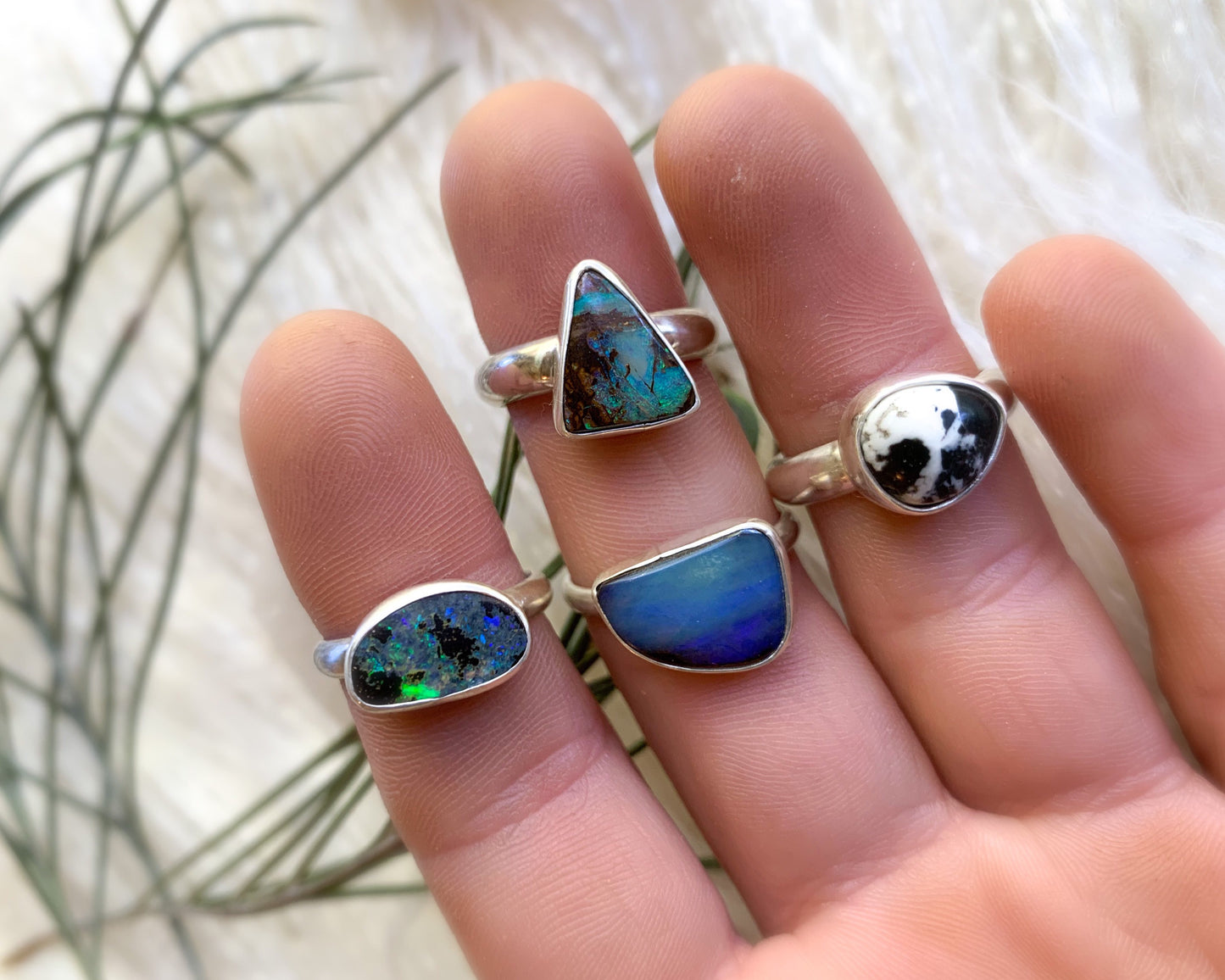 White Buffalo Nugget Ring {sz.6.5}