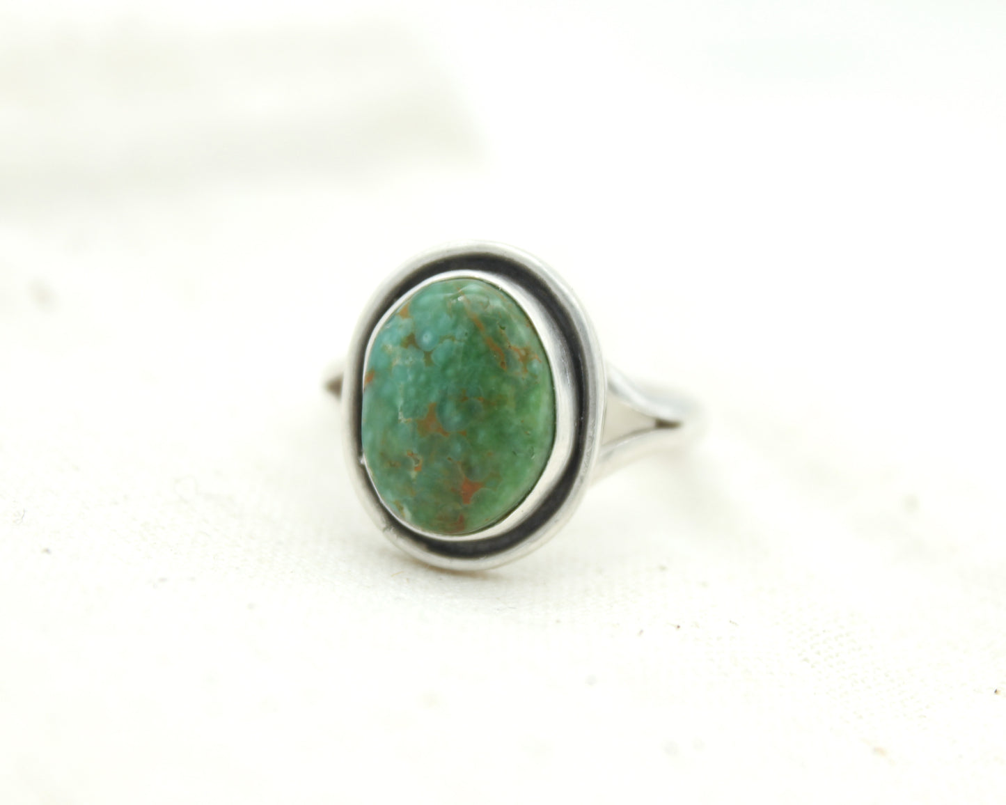 Cumpas Green Eye Ring {sz.7.75}