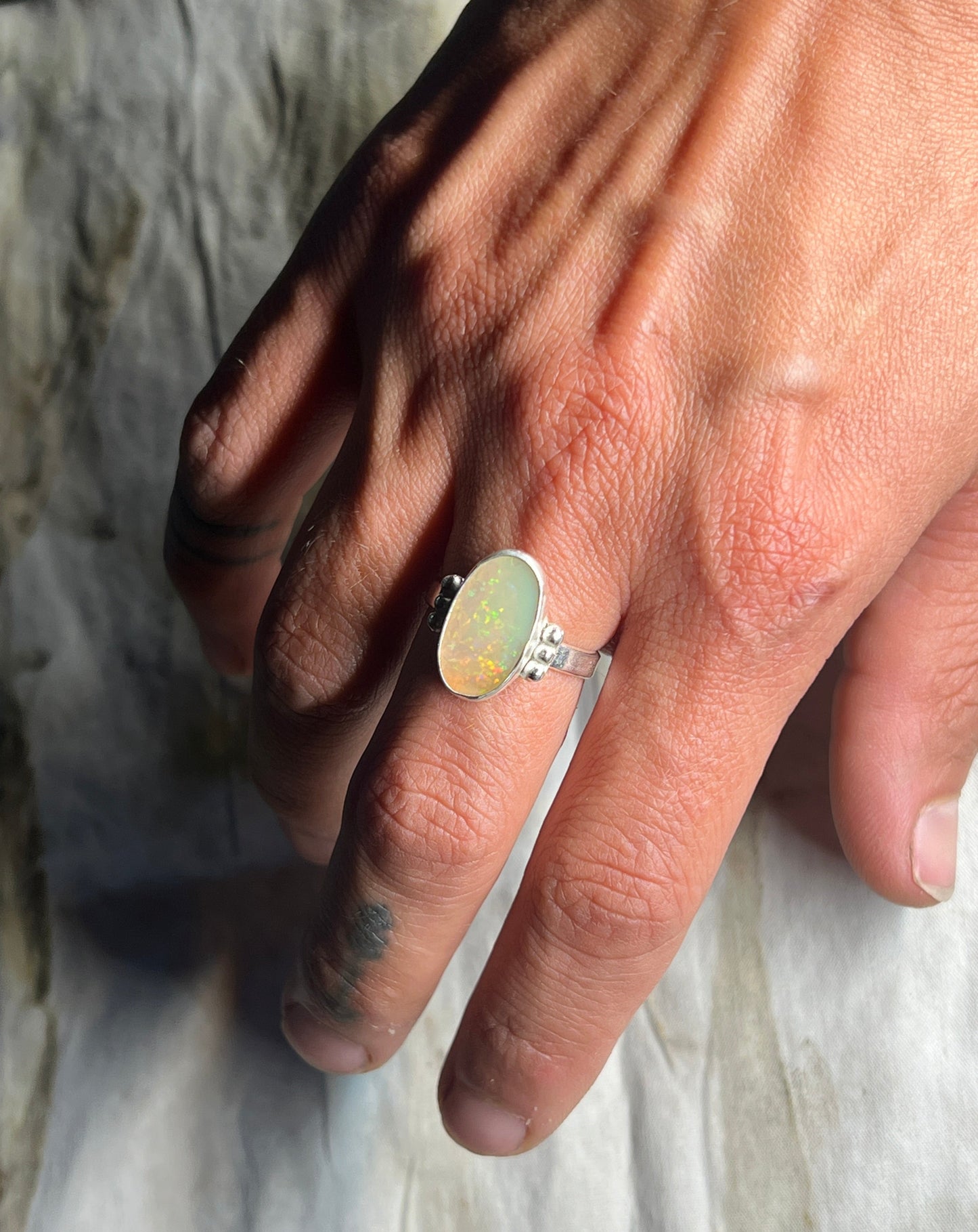 Australian Opal Ring {sz.7.5}