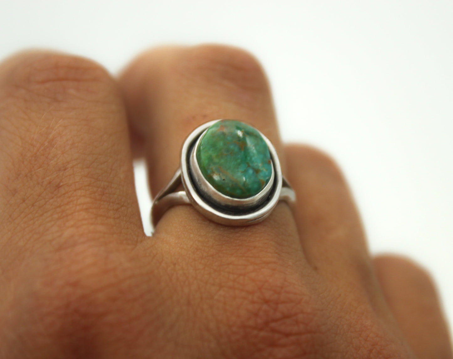 Cumpas Green Eye Ring {sz.7.75}