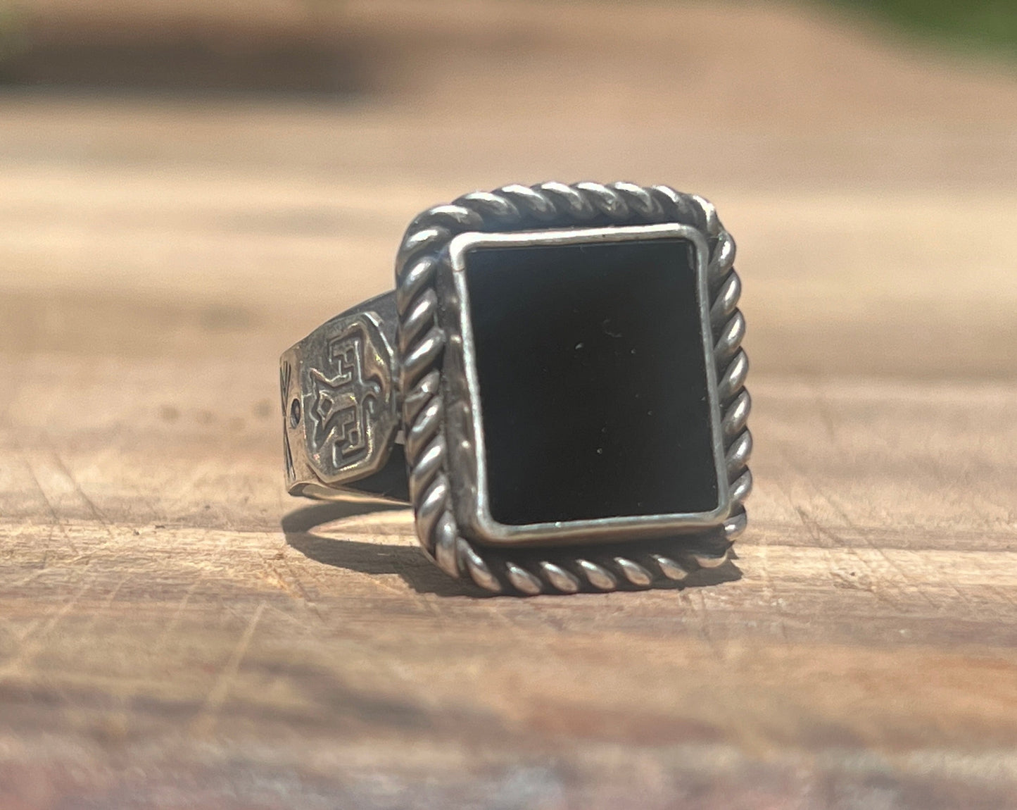 Onyx Thunderbird Ring {sz.12}