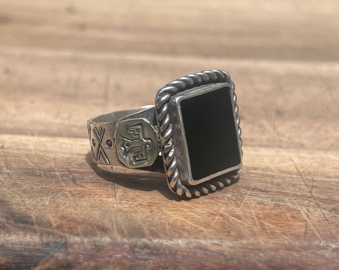 Onyx Thunderbird Ring {sz.12}