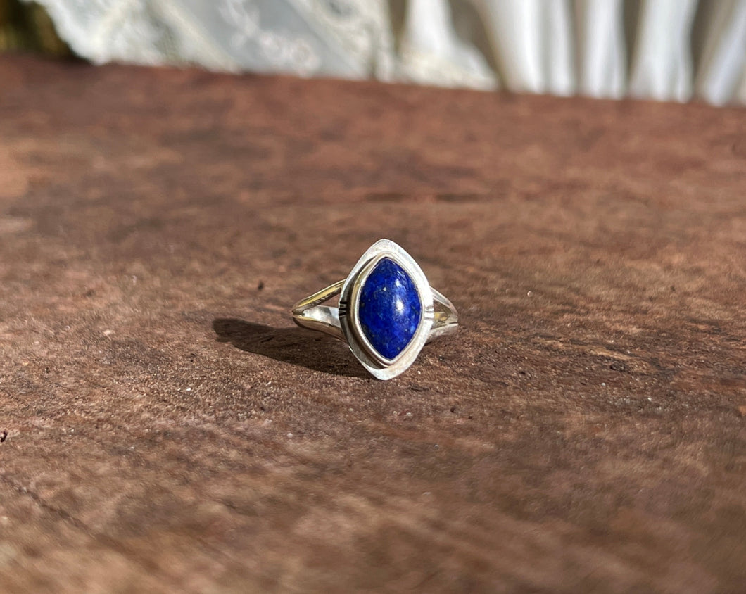 Lapis Lazuli Ring {sz.7}