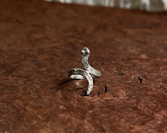 Dugite Ring {sz.6.75}