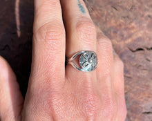 Load image into Gallery viewer, Campfire Ring {sz.7}
