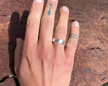 Load image into Gallery viewer, Recycled Hammered Band
