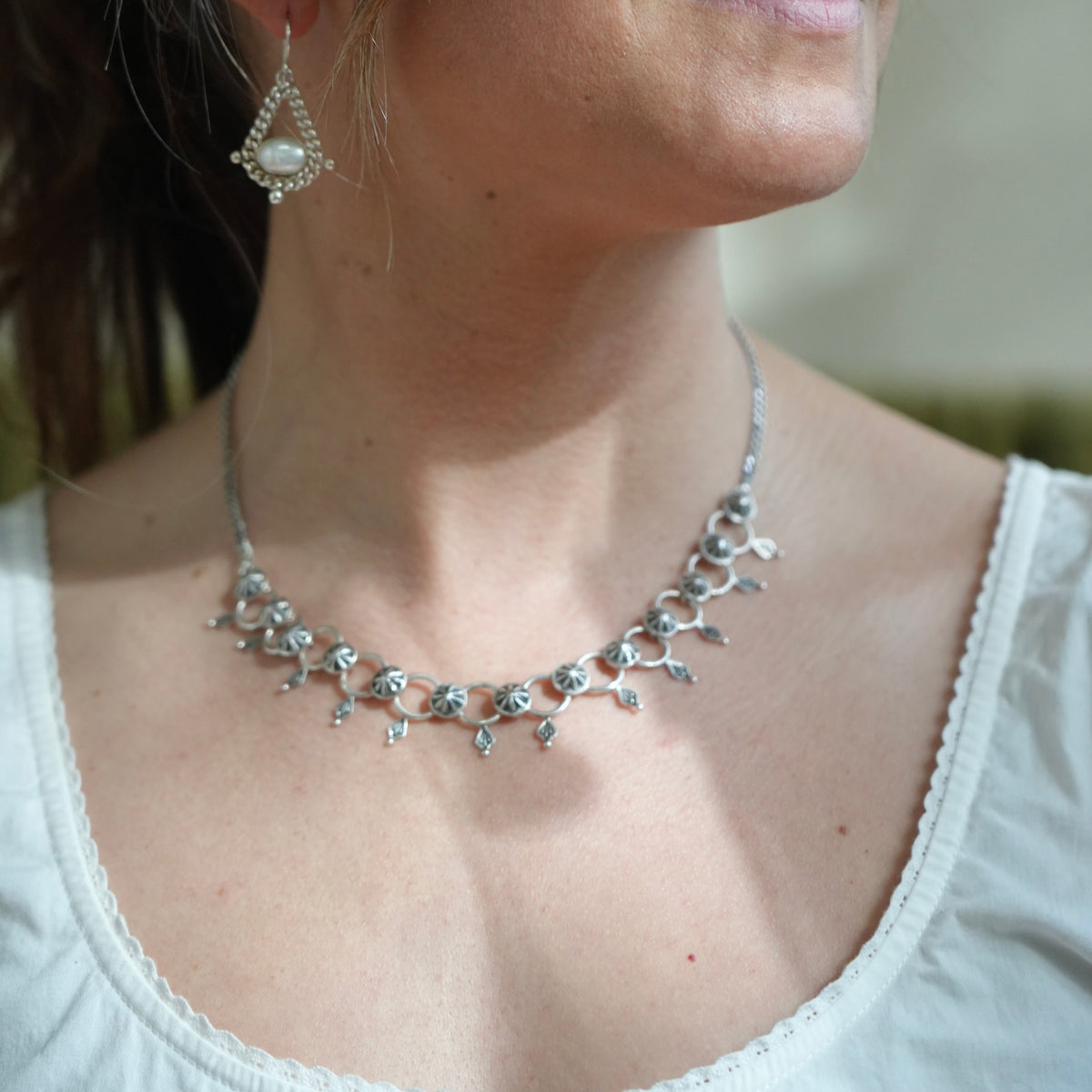 Daisy Chain Necklace