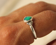 Load image into Gallery viewer, Green Opal Ring {sz.8.25}
