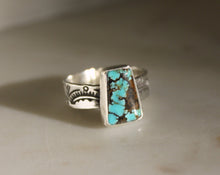 Load image into Gallery viewer, Turquoise Ring {sz.8.25}
