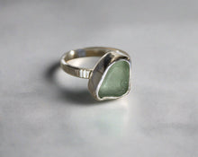 Load image into Gallery viewer, Indian Ocean Ring {sz.9.25)
