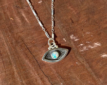 Load image into Gallery viewer, Opal Gaze Necklace
