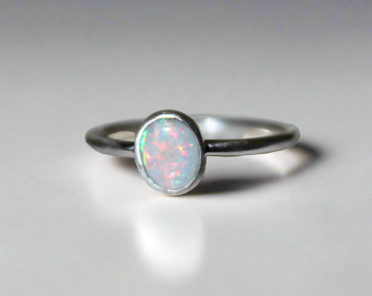 White Cliffs Ring {sz.6.25}