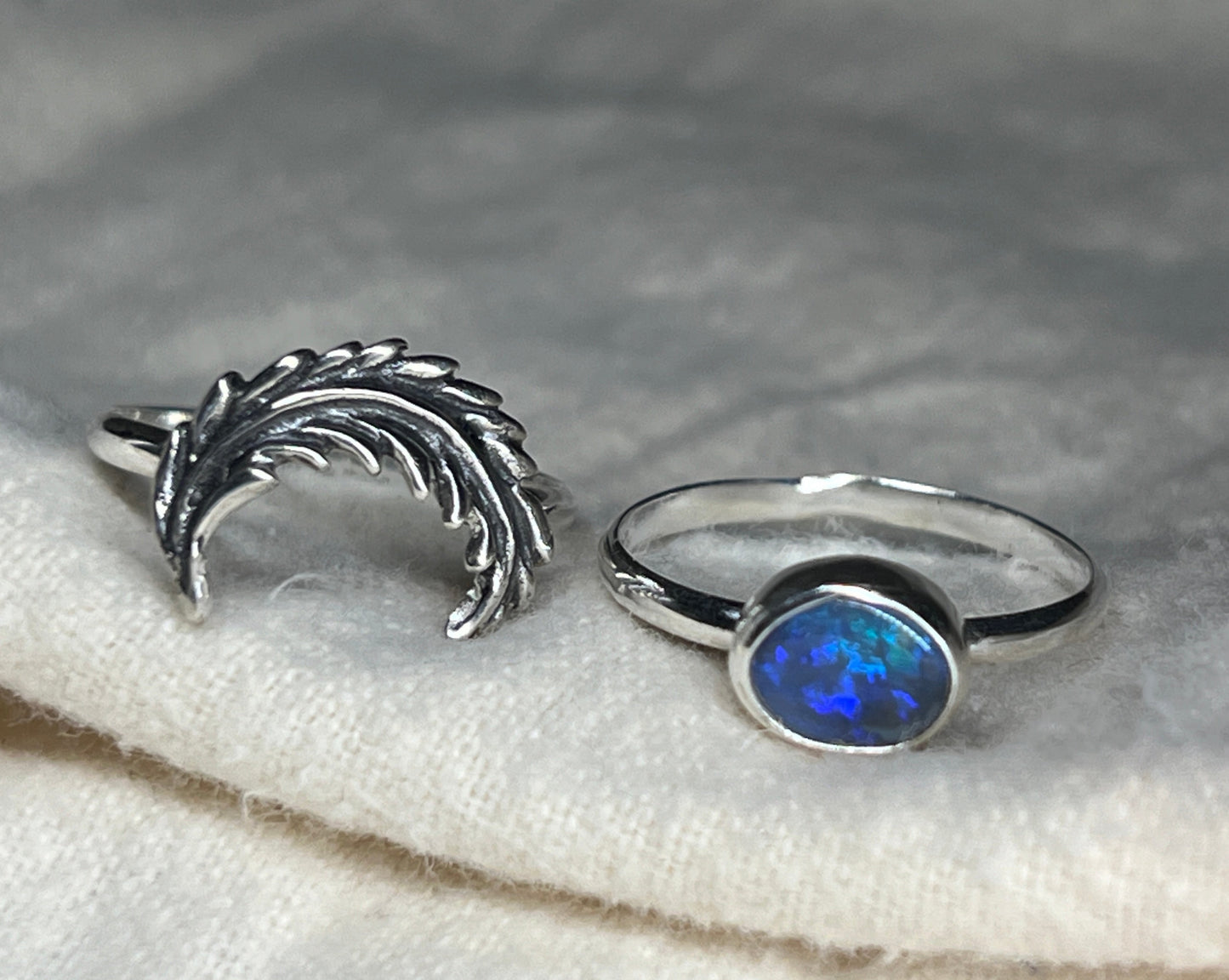 Lightning Ridge Stacking Rings {sz.8.75}