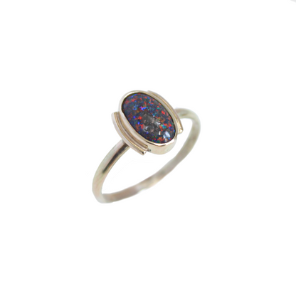 9ct Gold & Andamooka Ring {sz.8}