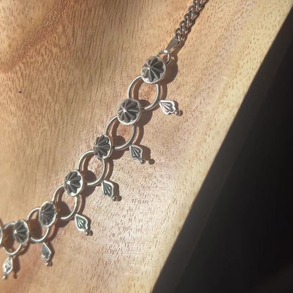 Daisy Chain Necklace