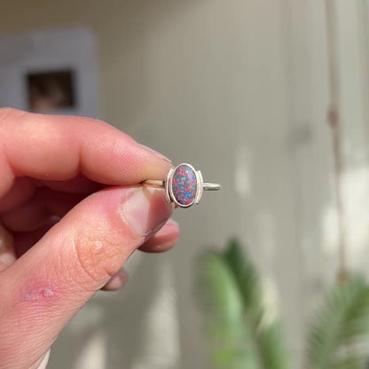 9ct Gold & Andamooka Ring {sz.8}