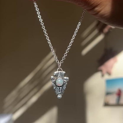 White Cliffs Arrowhead Necklace