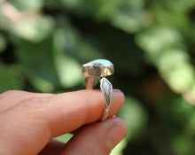 Load image into Gallery viewer, Pipe Opal Ring {sz.8.25}

