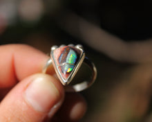 Load image into Gallery viewer, Kintsugi Opal Ring {sz.8}
