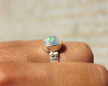 Load image into Gallery viewer, Hammered Lightning Ridge Opal Ring {sz.6.75}
