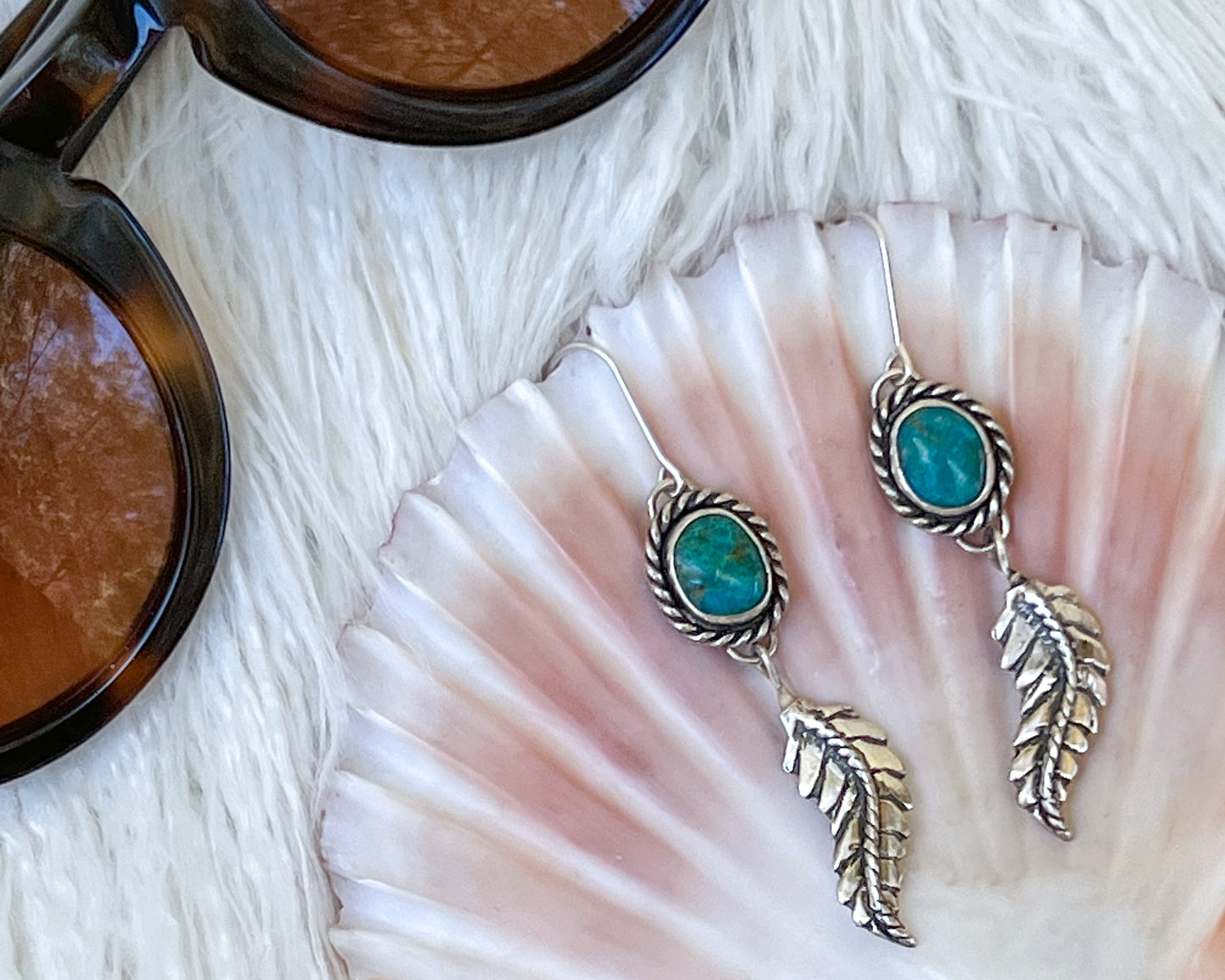 Feather Cumpas Earrings