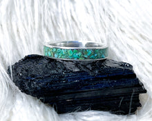 Load image into Gallery viewer, Large Turquoise Inlay Band {sz.11.25}
