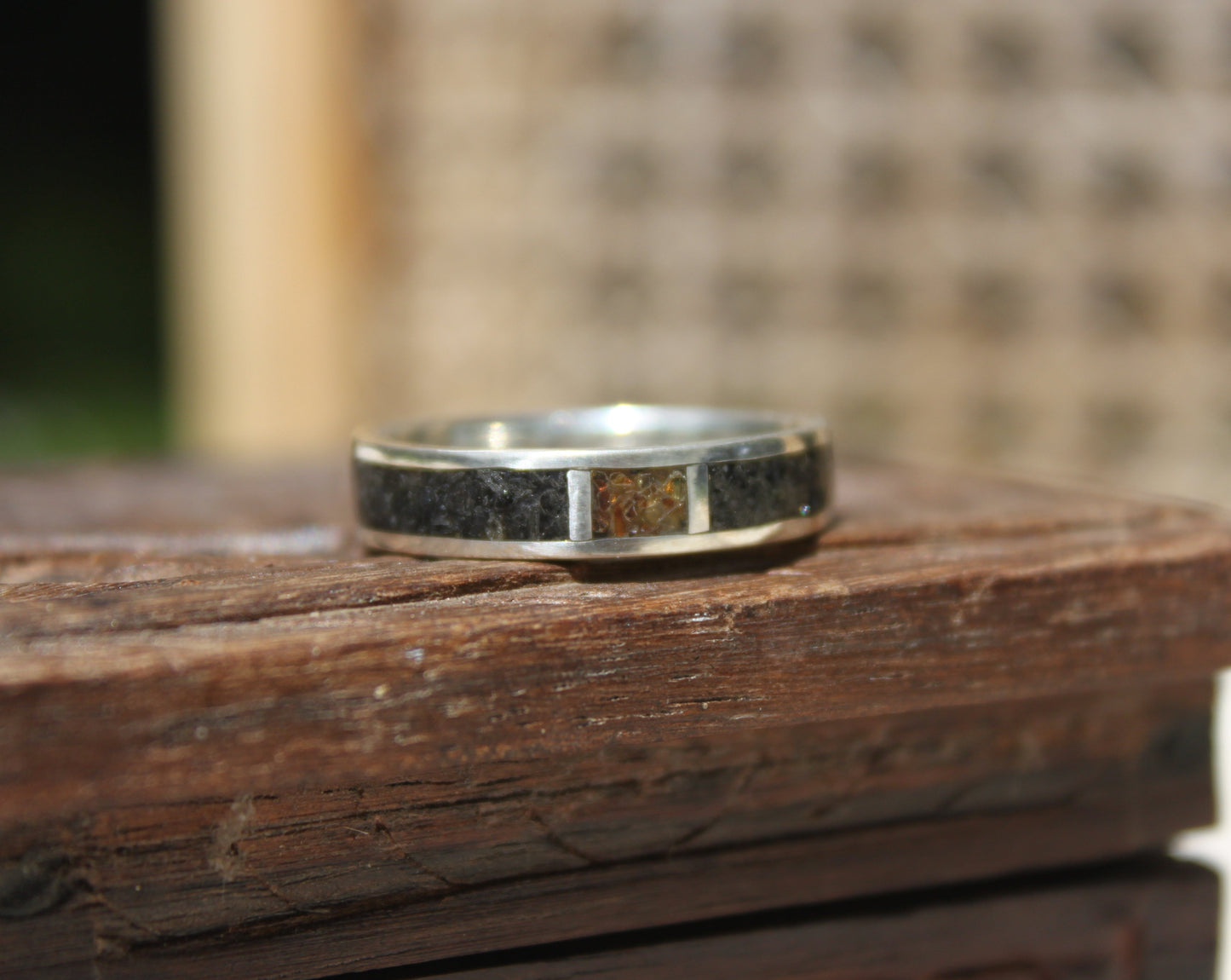 Tourmaline & Amber Inlay Band {sz.11}