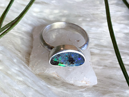 Koroit Aurora Borealis Ring {sz.6.5}