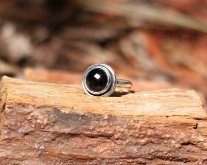 Faceted Black Spinel Ring {sz.5.5-5.75)