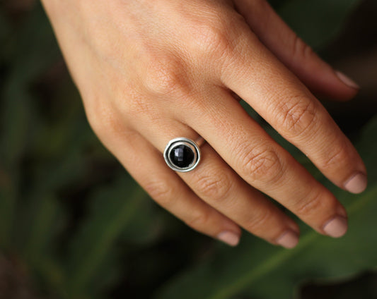 Faceted Black Spinel Ring {sz.5.5-5.75)