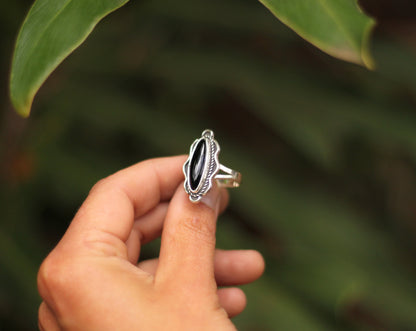 Scalloped Black Onyx Ring {sz.8.25}