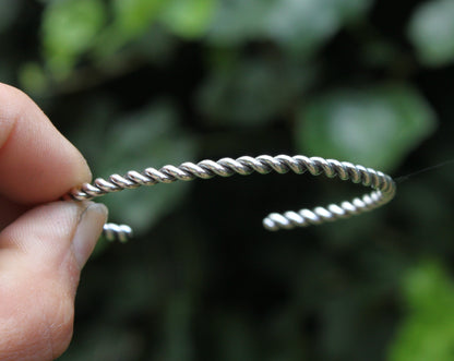 Rope Stacking Cuff {M/L}