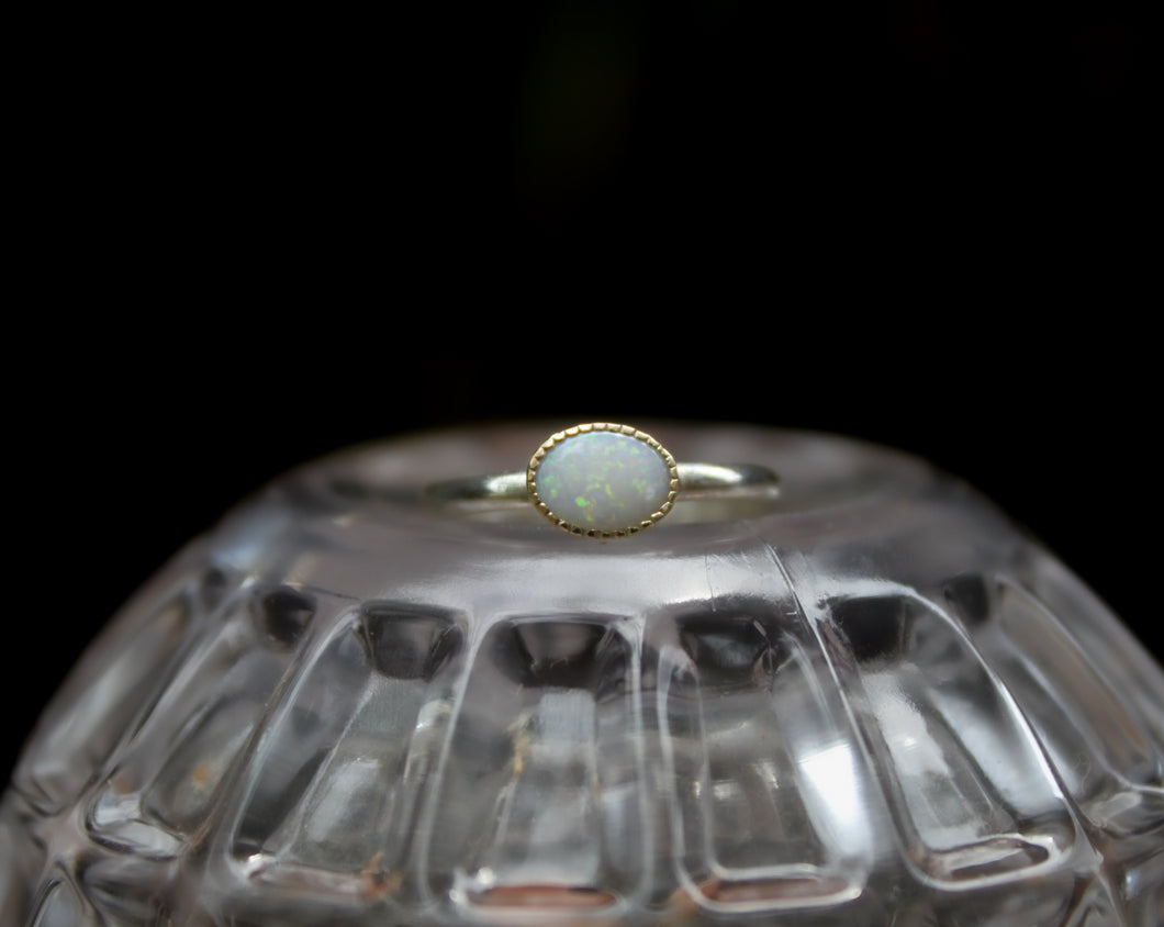 9ct Gold and Silver Opal Stacking Ring {sz.7.25}