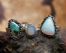 Load image into Gallery viewer, Opal Chainlink Ring {sz.7.75-8}
